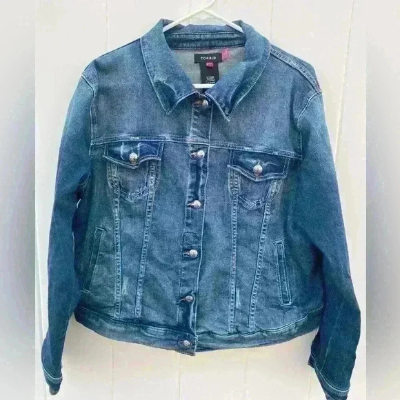 torrid Jackets & Blazers - Torrid Jean jacket SZ 0